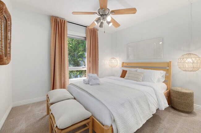 Foto del edificio - 275 E Noble Ln