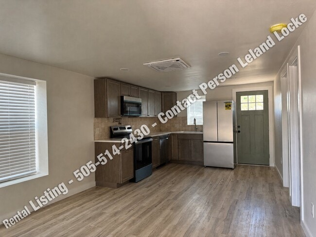 Building Photo - 1804 Slate Ave NW