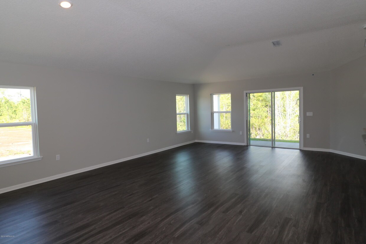Foto principal - 12089 Williamstown Dr