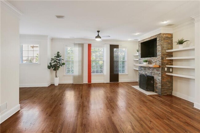 Building Photo - 1441 Ashford Creek Cir NE