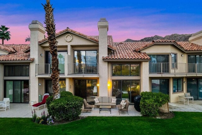 Foto del edificio - 55438 Firestone