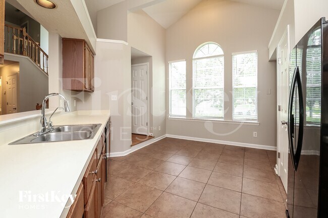 Foto del edificio - 13224 Greycrest Dr