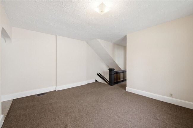 Photo - 5334 E Washington St Apartment