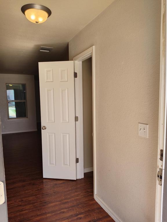 Building Photo - 2805 Conner Dr