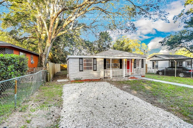 Building Photo - 8718 N Mandarine Pl