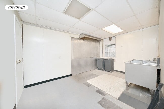 Building Photo - 2148A Fulton St