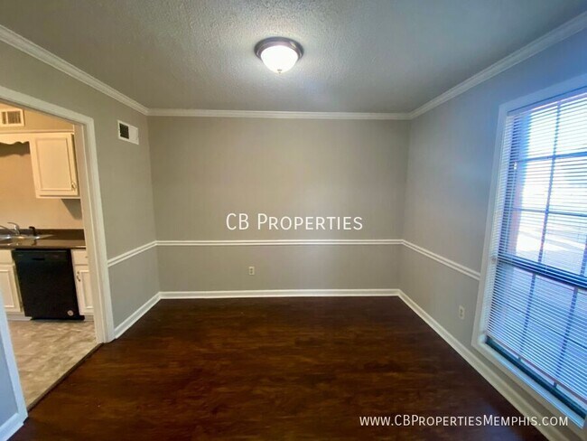 Building Photo - 7115 Crestridge Rd