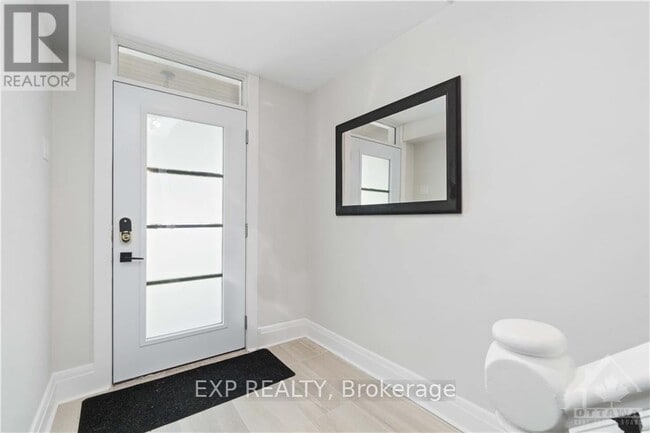 Photo du bâtiment - 162 King Edward Ave