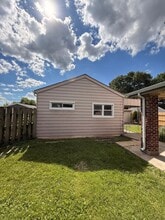 Building Photo - 4624 Towle Ave