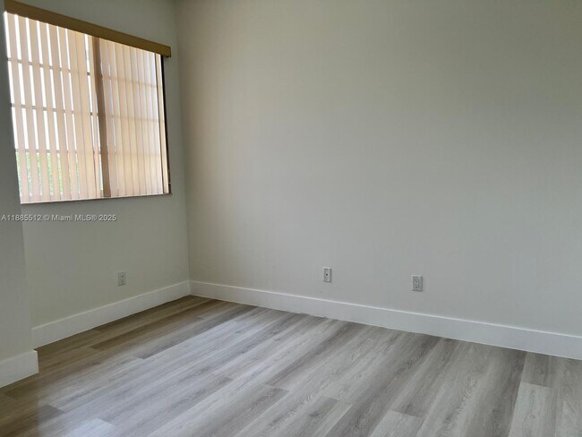 Foto del edificio - 2764 SW 81st Terrace