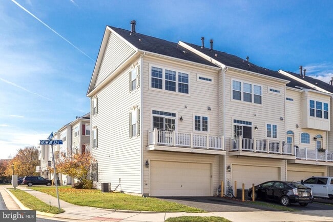 Building Photo - 42419 Bowditch Square