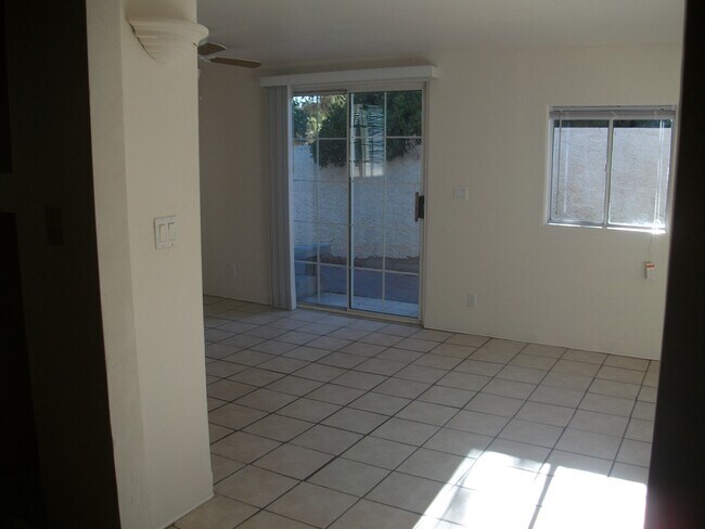 Foto del edificio - 2998 Kennewick Dr