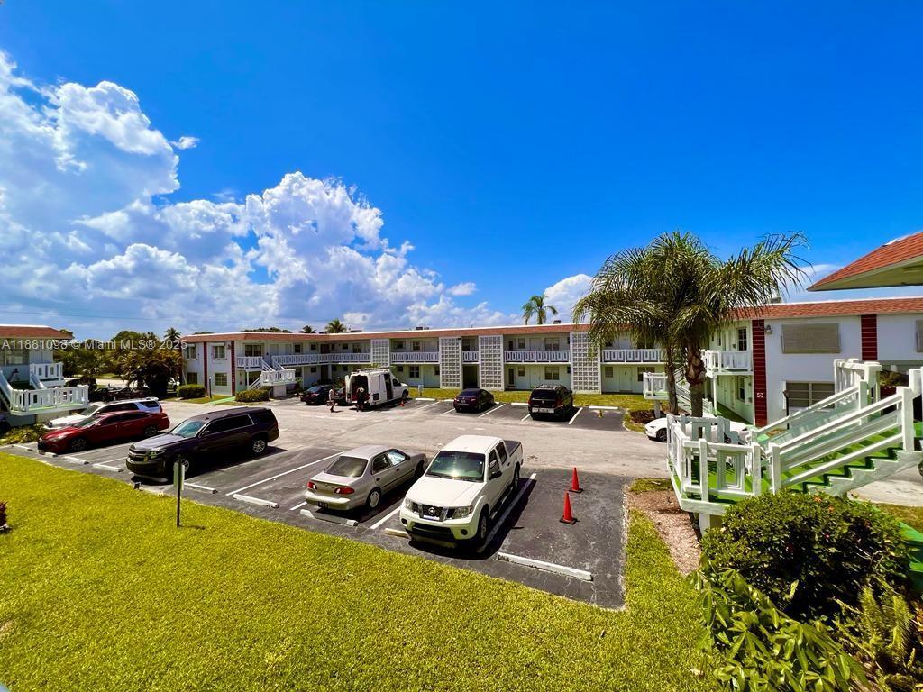 Foto principal - 1440 NW 43 Terrace