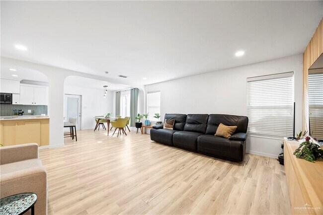 Foto del edificio - 25 Alvarado St