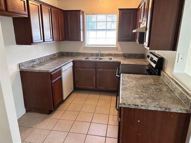 Foto del edificio - 2910 Ennis Ave