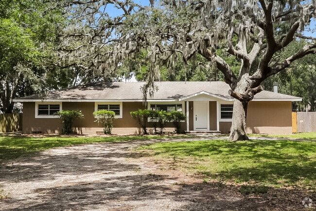 Building Photo - 2840 S Miller Rd