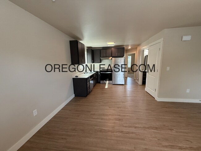 Foto del edificio - Newer 2-Bedroom Apartment located off Jasper rd in South Springfield
