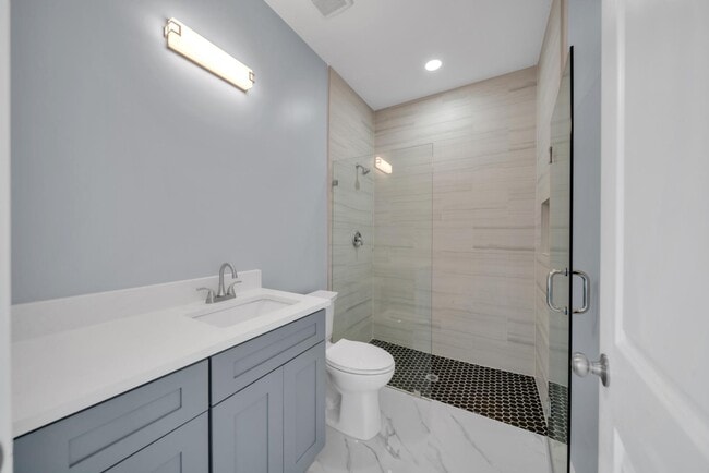 Photo - 104 Harry Ave S Apartment