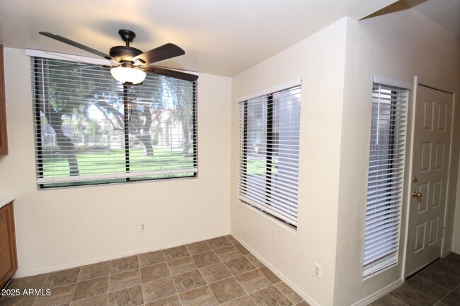 Building Photo - 500 N Roosevelt Ave