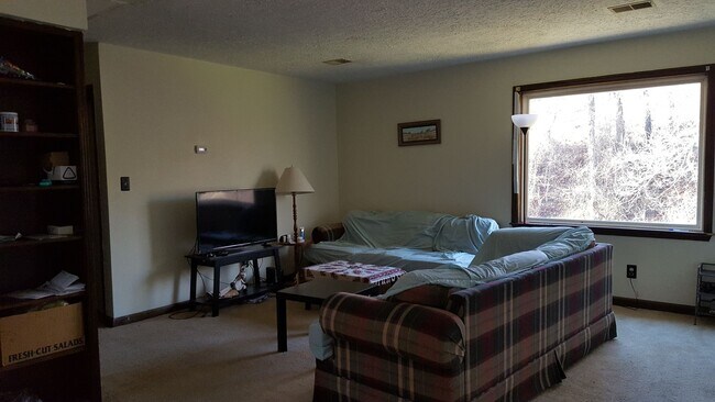 Foto del edificio - 212/214 Ellett Road