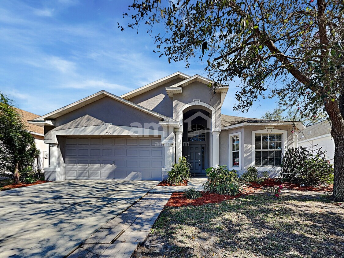 Foto principal - 12515 Lake Vista Dr