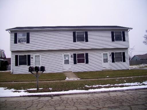Primary Photo - 540 W Daisy Pl