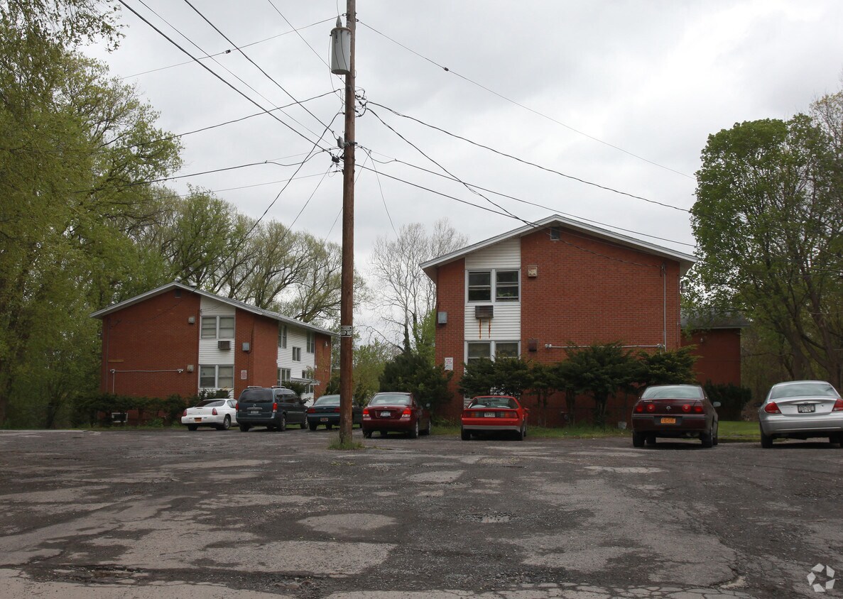 567 Valley Dr, Syracuse, NY 13207 Apartments in Syracuse, NY