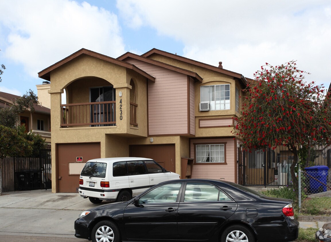 Building Photo - 4230 N 46th St