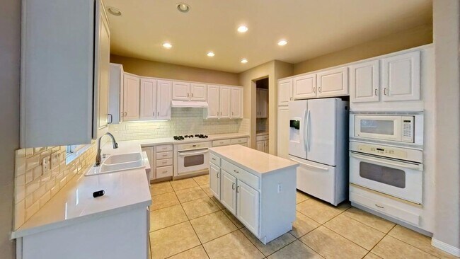 Foto del edificio - 7912 Hampshire Rd