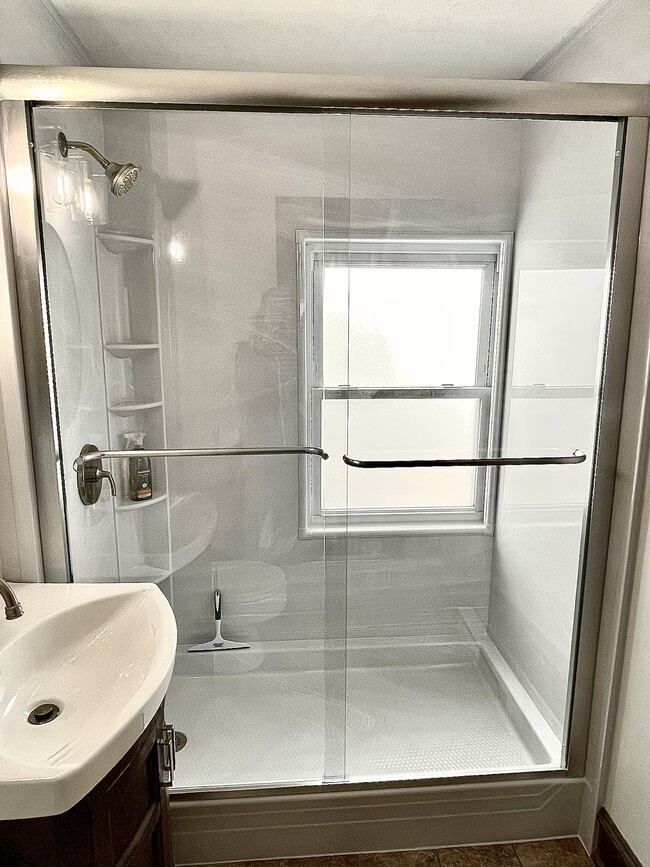 Building Photo - 50 Bretton Rd