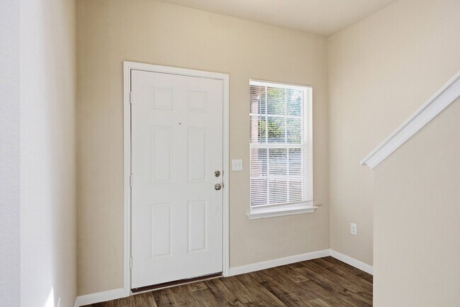 Foto del edificio - 12013 Waterford Run Way