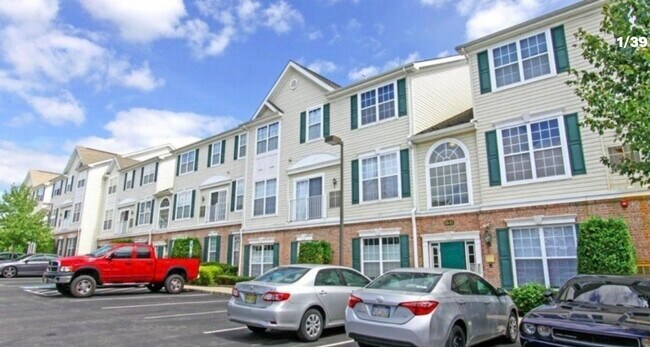 Foto del edificio - 232 Windmill Ct