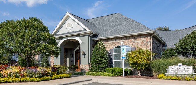 Colonial Grand at Brier Creek Apartments Raleigh, NC