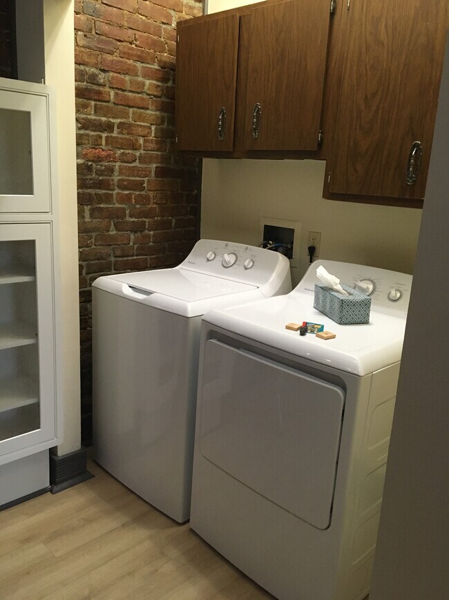 New washer &amp; dryer in 1st Floor bath. - 304 W St. Catherine St.