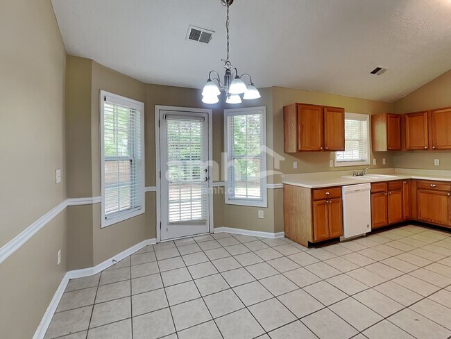 Foto del edificio - 3174 Baymount Way