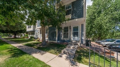 Building Photo - 3619 Queen Anne Way