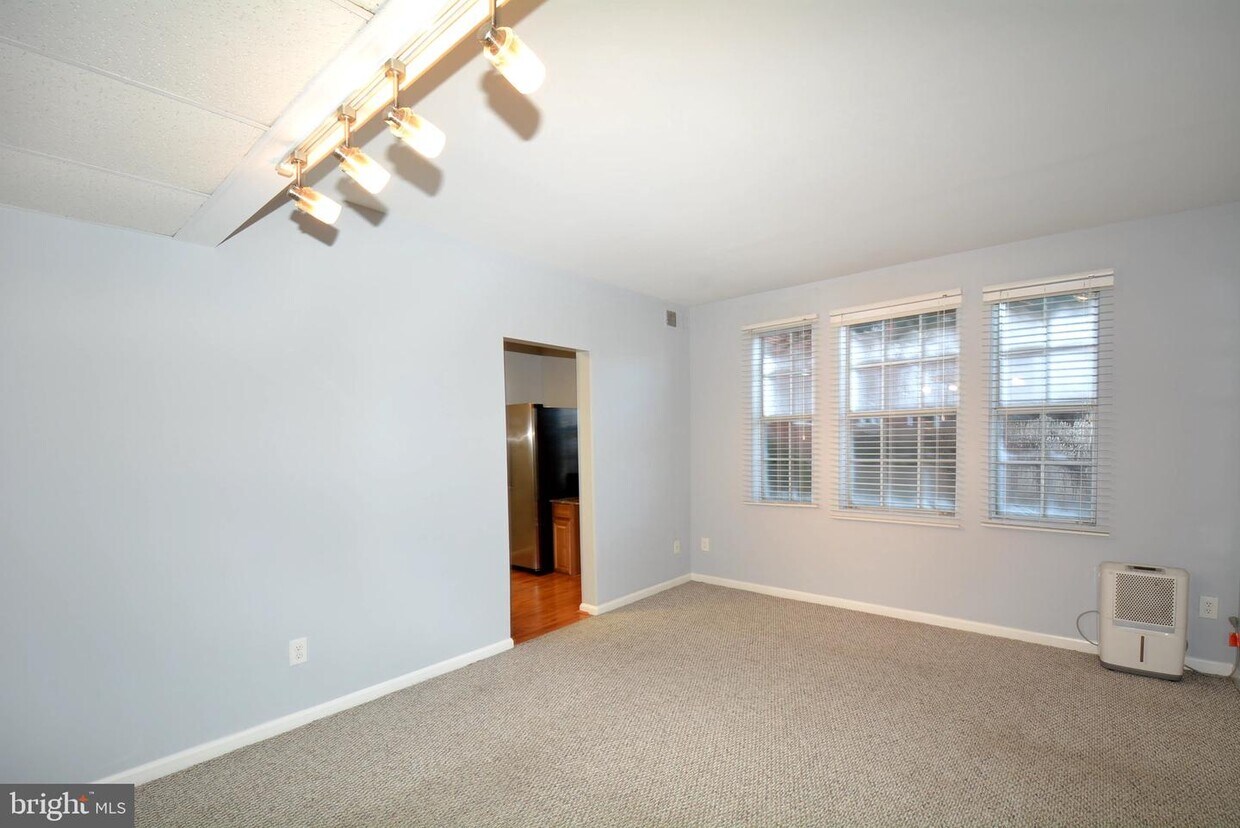 Foto principal - 1802 Lee Hwy