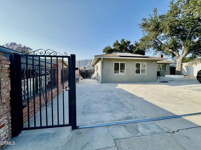 Foto principal - 8213 Oswego St