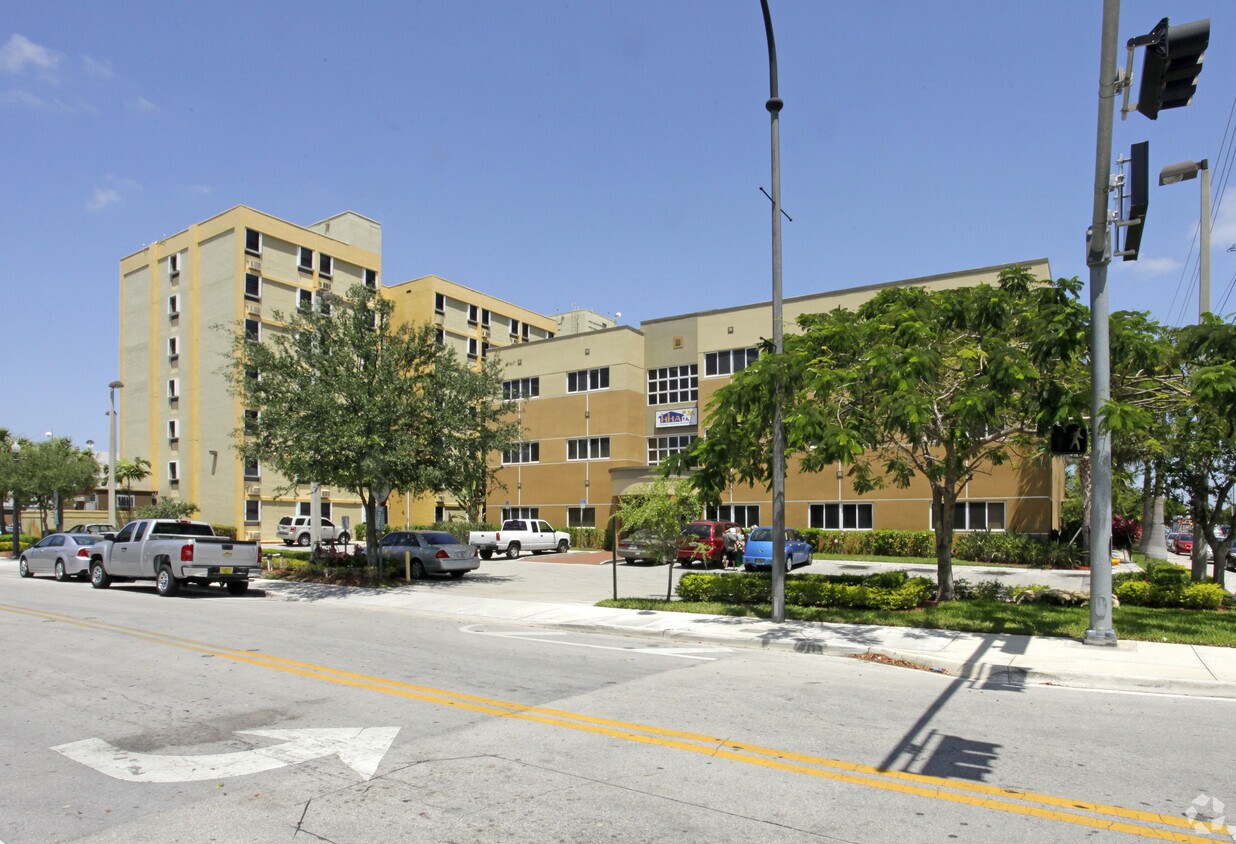 Foto del edificio - Vernon Ashley Plaza