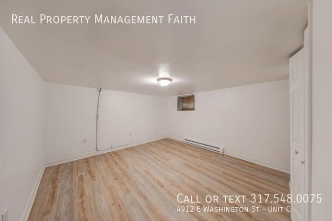 Building Photo - 4912 E Washington St