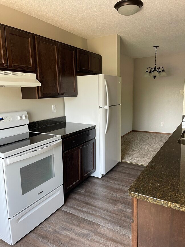 Foto del edificio - Brackett's Place Apartments