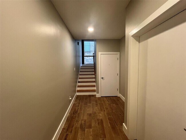 Foto del edificio - 1606 Hadley St