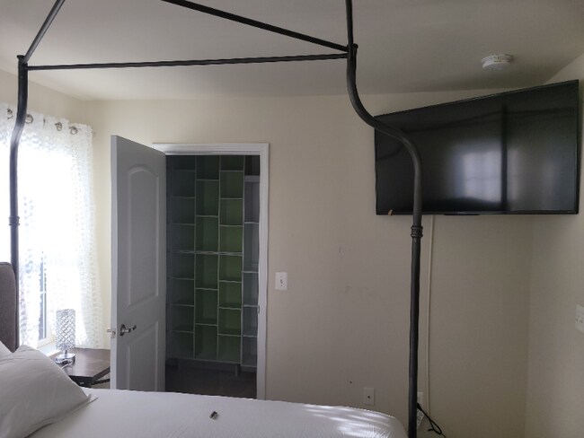 Building Photo - 4507 Maple Wood Dr