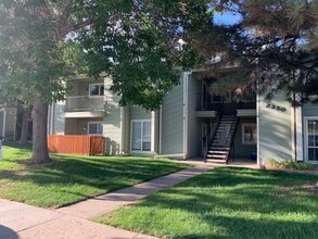 Building Photo - 2350 E Geddes Ave