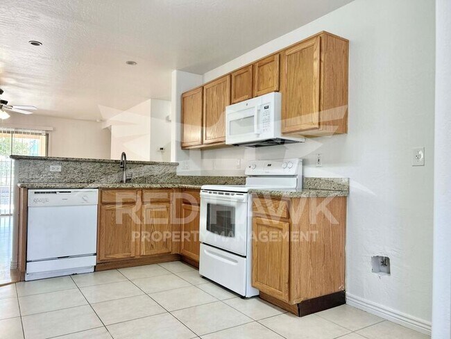 Foto del edificio - 3106 S 100th Ln