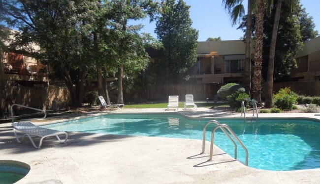 Foto del edificio - 1339 E Fort Lowell Rd