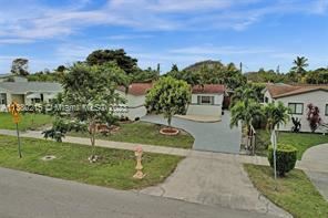 Foto del edificio - 4 br, 2 bath House - 19600 Gulfstream Rd # 1