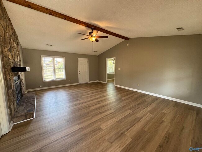 Foto del edificio - 309 Glenwood Dr