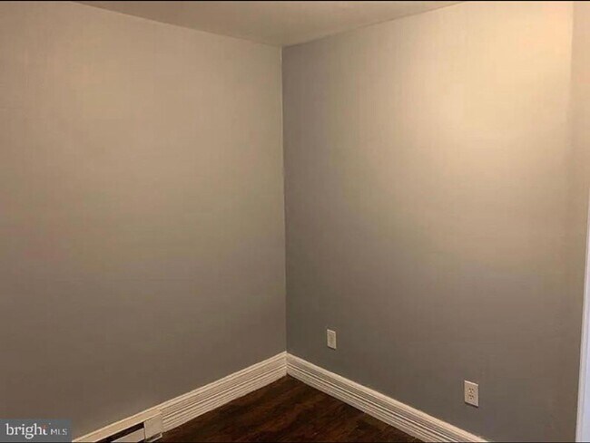 Foto del edificio - Gorgeous 2 Bedroom Home in North Philadelphia — Available Now!