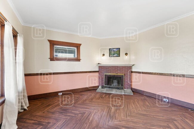 Foto del edificio - 1414 N Adams St